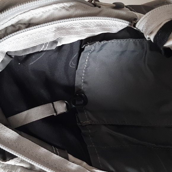 Camelbak Backpack - Picture 3 of 9